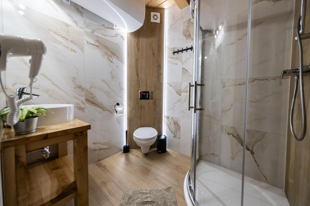 Domki Gawra Z Jacuzzi ซาโกปาเน ภายนอก รูปภาพ